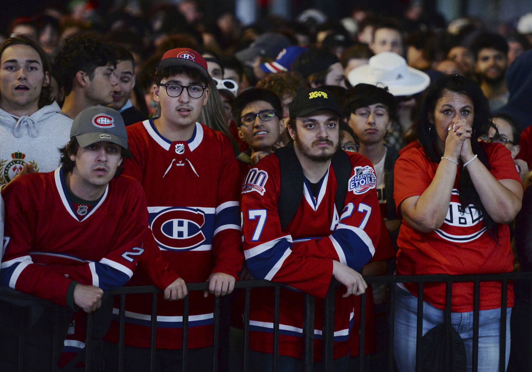Stanley Cup Montreal Reax Hockey